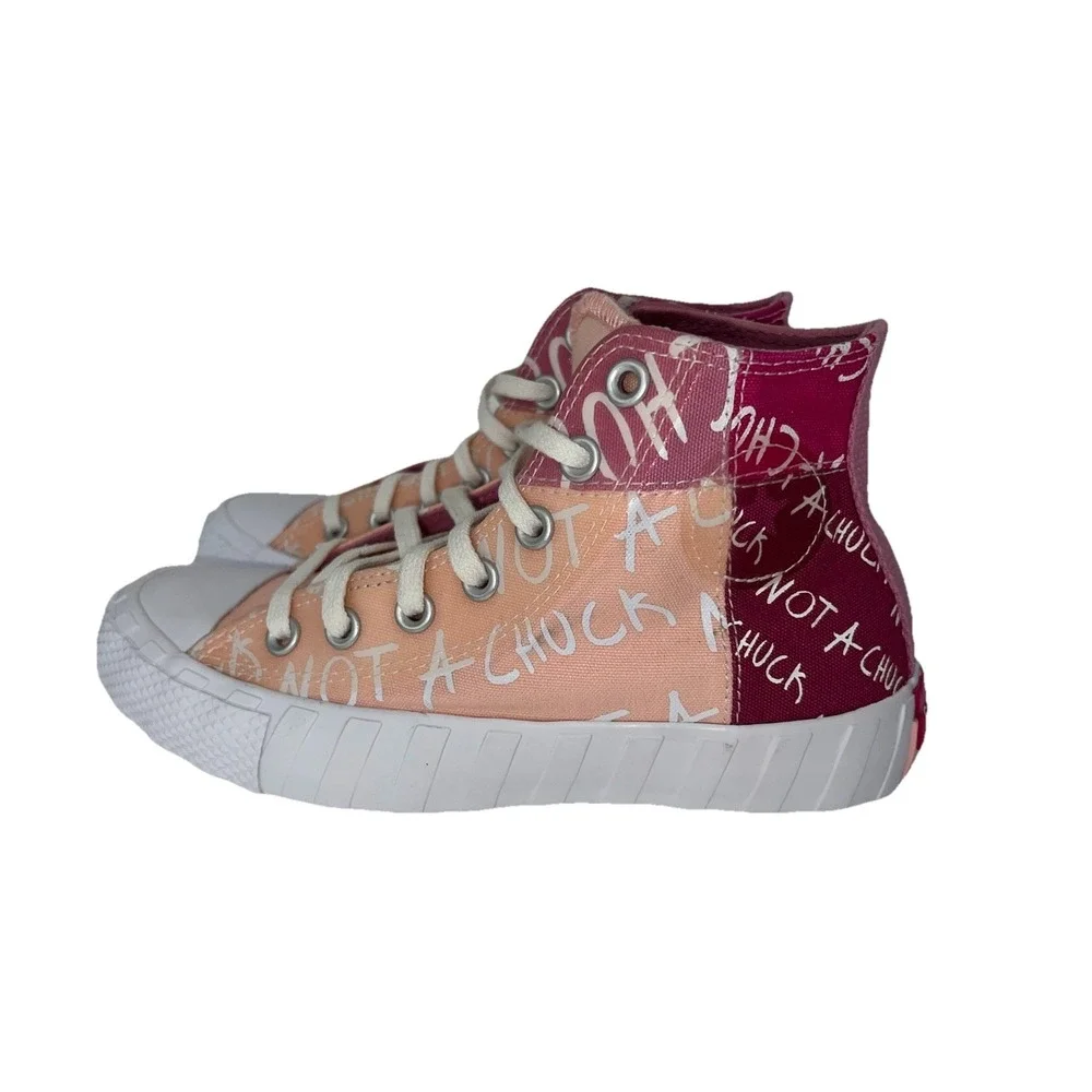 (341/10)Converse 272574C Not a Chuck Pink High Top Size 4 Youth Sneakers